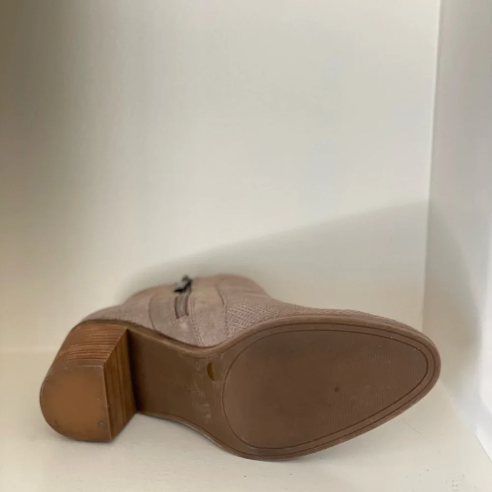 Lucky Brand Ponic Suede Ankle Boots 10 M - Picture 11 of 12
